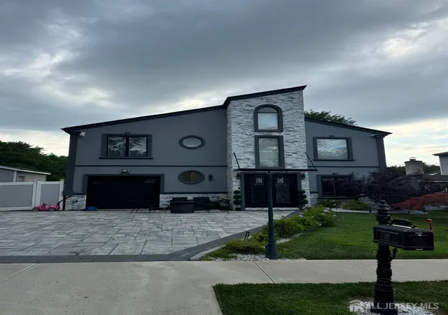 1st image of 37 N Gable Ct, Matawan, NJ 07747 | MLS# 2703120R