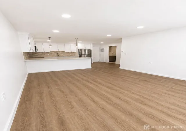 Homes for sale in Union Twp, NJ | 255 Tucker Ave #233, Union Twp, NJ 07083 | MLS# 2700046R