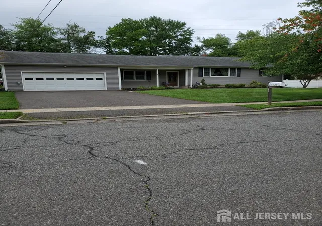 Photo 1 of Single family home for sale at 40 Anita Dr, Piscataway, NJ 08854 | MLS# 2701851R | Listing updated on 2026-08-25
