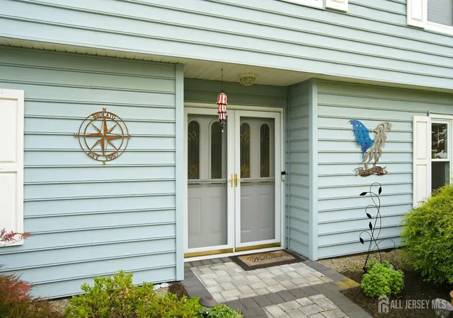 3rd image of 10 George Ave, Monroe Township, NJ 08831 | MLS# 2618099R