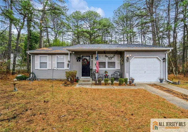 Photo 1 of Single family home for sale at 5 Attleboro Ln #73, Whiting, NJ 08759 | MLS# 2560823M | Listing updated on 2025-01-16