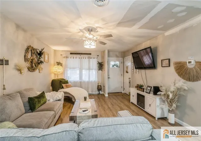 Photo 3 of Single family home for sale at 5 Attleboro Ln #73, Whiting, NJ 08759 | MLS# 2560823M | Listing updated on 2025-01-16