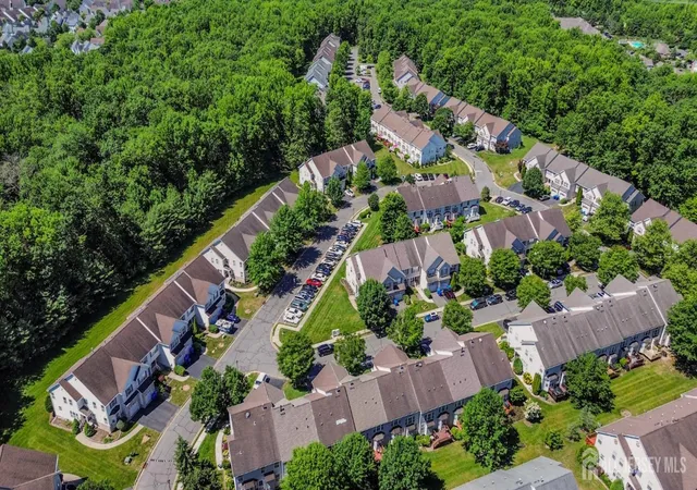 45th image of 16 Hawthorne Rd, North Brunswick, NJ 08902 | MLS# 2617326R