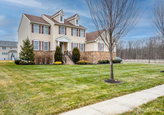 2nd image of 2 Eagle Ct, Monmouth Junction, NJ 08852 | MLS# 2701323R