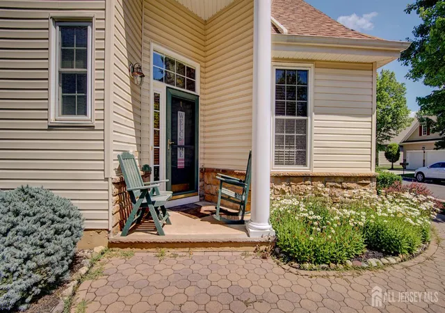 Homes for sale in Franklin, NJ | 19 Republic Row, Franklin, NJ 08873 | MLS# 2700540R