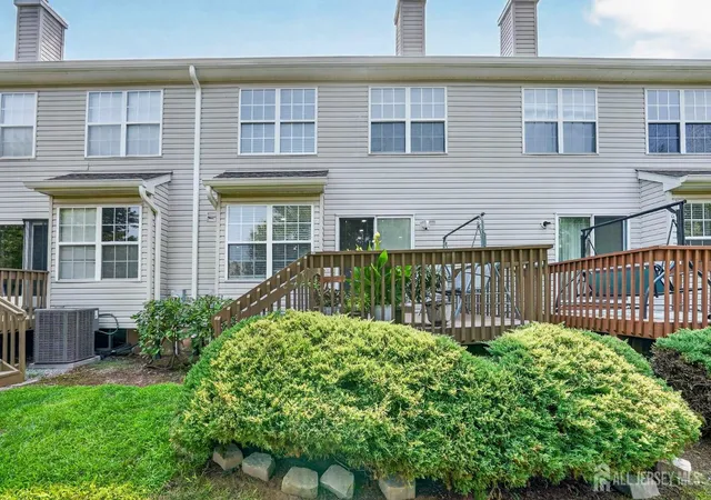 32nd image of 19 Mindy Dr, Somerset, NJ 08873 | MLS# 2702566R