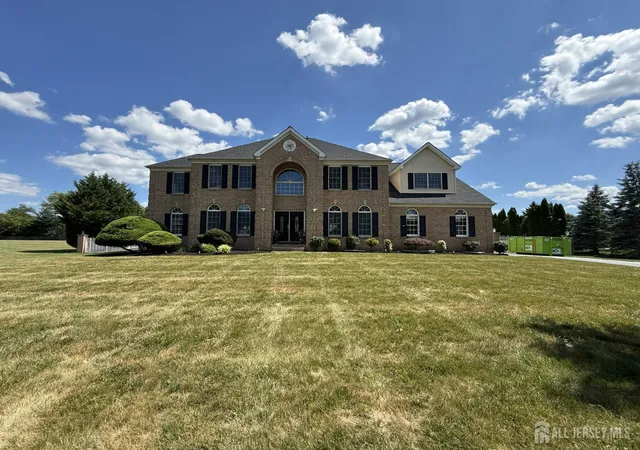 Homes for sale in South Brunswick, NJ | 28 Renk Farm Dr, South Brunswick, NJ 08852 | MLS# 2618159R