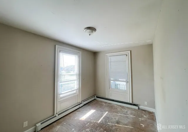 Homes for sale in South Bound Brook, NJ | 173 Clinton St, South Bound Brook, NJ 08880 | MLS# 2700060R