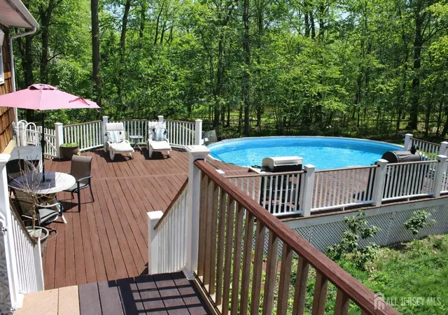 Photo 3 of Single family home for sale at 398 Pleasant Valley Rd, Old Bridge, NJ 08857 | MLS# 2613805R | Listing updated on 2026-09-24