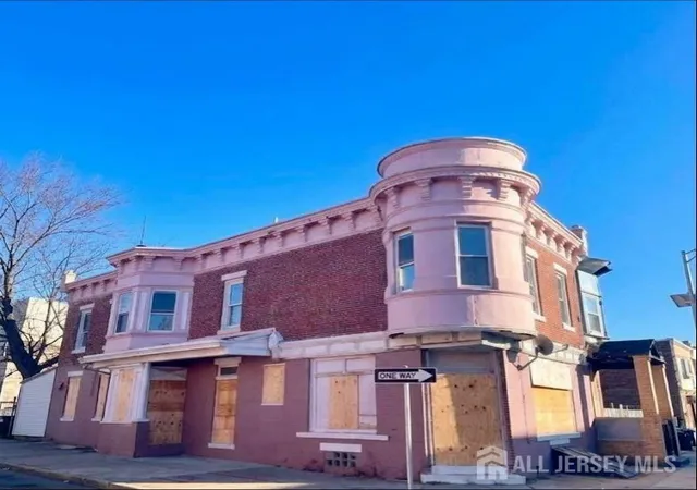 3rd image of 1476 Mount Ephraim Ave, Camden, NJ 08104 | MLS# 2618353R