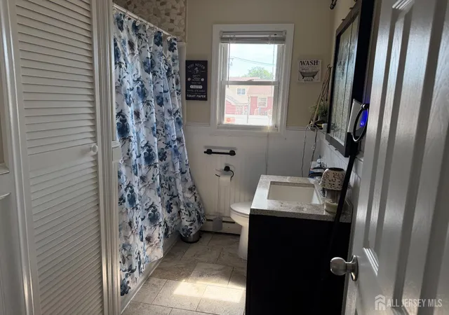 3rd image of 22 Longview Ave, Carteret, NJ 07008 | MLS# 2700045R