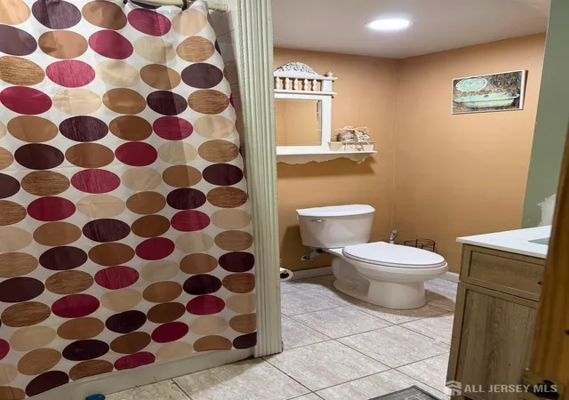 5th image of 22 Longview Ave, Carteret, NJ 07008 | MLS# 2700045R