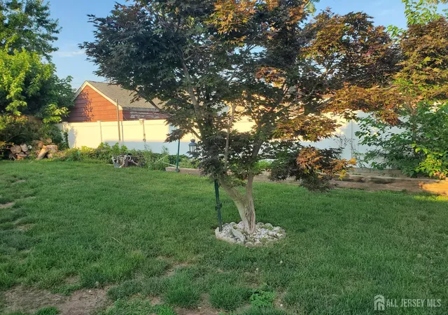 8th image of 22 Longview Ave, Carteret, NJ 07008 | MLS# 2700045R