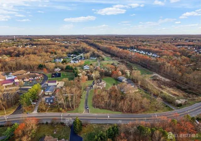 30th image of 3 Siena Pl, Monroe Township, NJ 08831 | MLS# 2615944R
