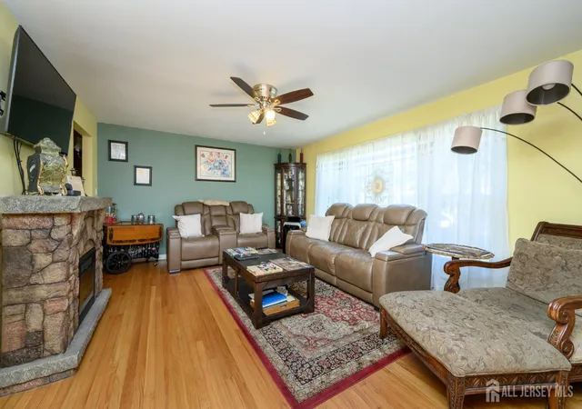 Homes for sale in Bound Brook, NJ | 341 Saint Johns Pl, Bound Brook, NJ 08805 | MLS# 2700336R