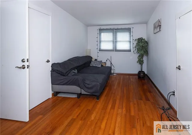 30th image of 52 Cottrell Rd, Old Bridge, NJ 07747 | MLS# 2770108M