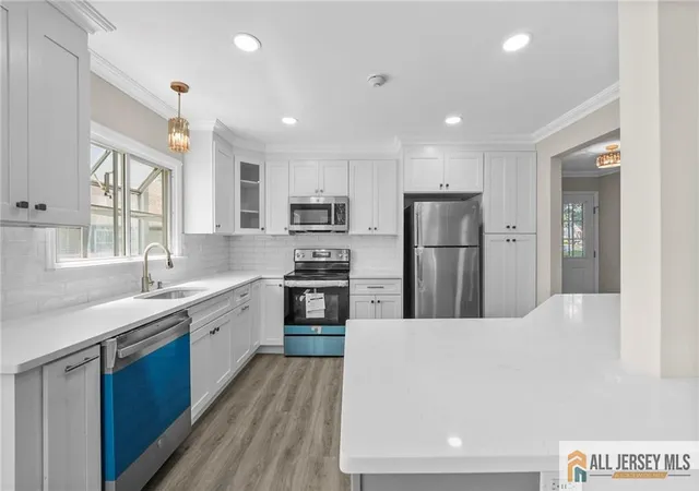 Photo 3 of Condo for sale at 15 Dolley Madison Dr #A, Jamesburg, NJ 08831 | MLS# 2354658M | Listing updated on 2024-10-05