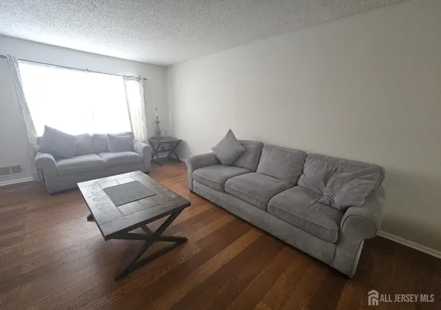 3rd image of 28 Inverness Dr, Edison, NJ 08820 | MLS# 2701931R