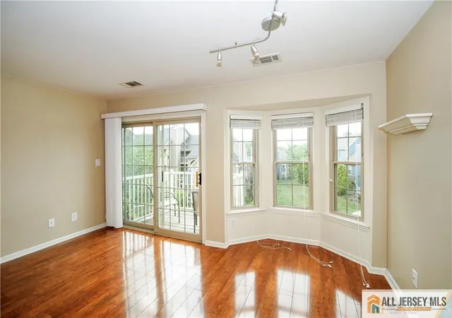 4th image of 39 Lear Ct, East Brunswick, NJ 08816 | MLS# 2662357M