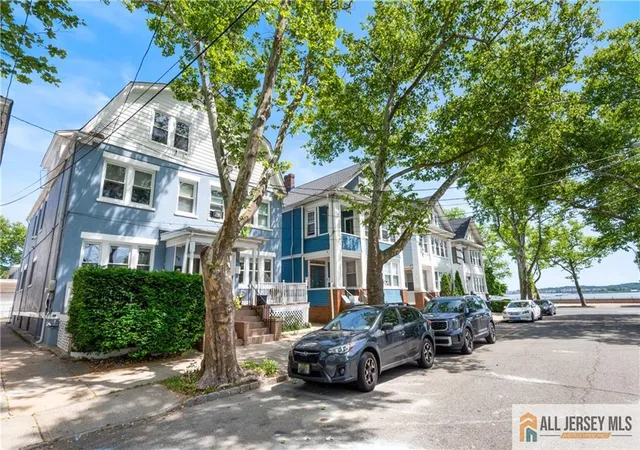 Photo 3 of Single family home for sale at 48 Catalpa Ave, Perth Amboy, NJ 08861 | MLS# 2662195M | Listing updated on 2026-07-02