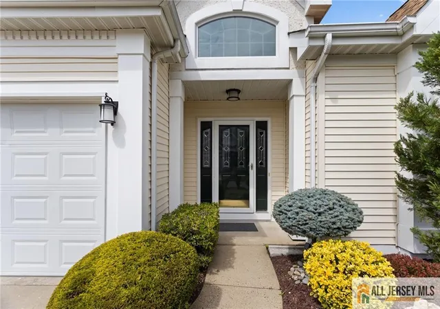 4th image of 30 Wellington Pl, Monroe Township, NJ 08831 | MLS# 2662050M