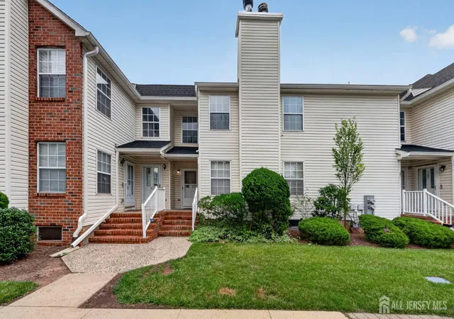 2nd image of 167 Vasser Dr, Piscataway, NJ 08854 | MLS# 2701340R