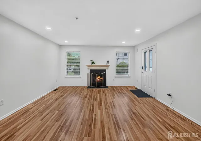 4th image of 167 Vasser Dr, Piscataway, NJ 08854 | MLS# 2701340R