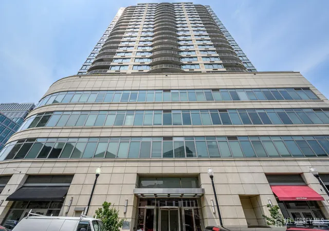Homes for sale in New Brunswick, NJ | 1 Spring St #1206, New Brunswick, NJ 08901 | MLS# 2700022R