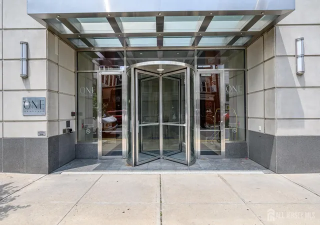 Homes for sale in New Brunswick, NJ | 1 Spring St #1206, New Brunswick, NJ 08901 | MLS# 2700022R