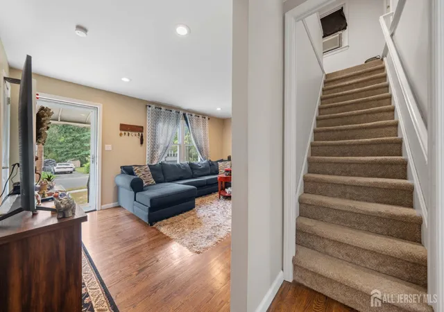 Photo 4 of Single family home for sale at 225 Linden Ave, Rahway, NJ 07065 | MLS# 2700904R | Listing updated on 2026-09-16