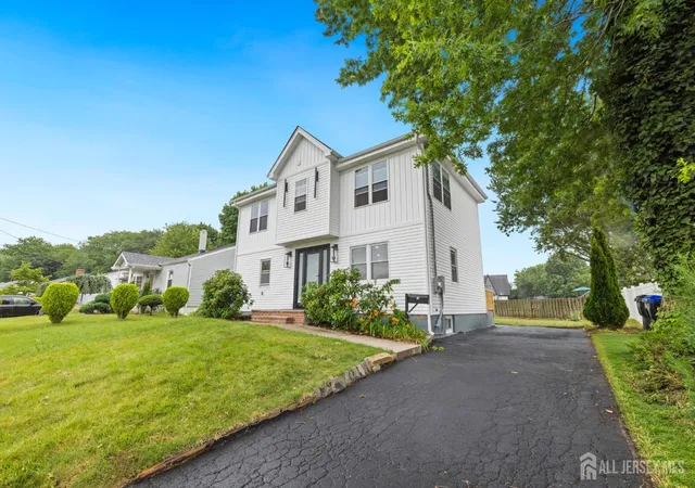 2nd image of 56 Harvey Cir, East Brunswick, NJ 08816 | MLS# 2618146R