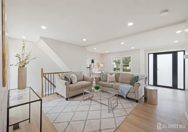 3rd image of 56 Harvey Cir, East Brunswick, NJ 08816 | MLS# 2618146R