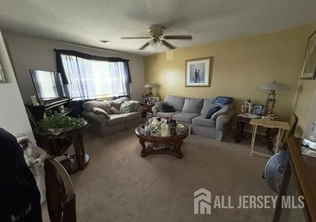 3rd image of 21 Florence Tollgate Pl, Florence, NJ 08518 | MLS# 2701405R