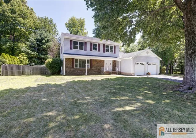 Photo 2 of Single family home for sale at 32 Ellmyer Rd, Edison, NJ 08820 | MLS# 2770089M | Listing updated on 2026-07-21