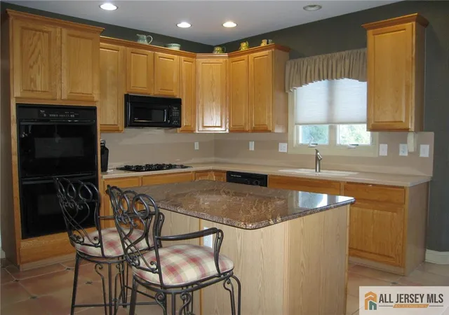Photo 3 of Single family home for sale at 2 Colonial Ct, Plainsboro, NJ 08536 | MLS# 2660901M | Listing updated on 2026-01-19