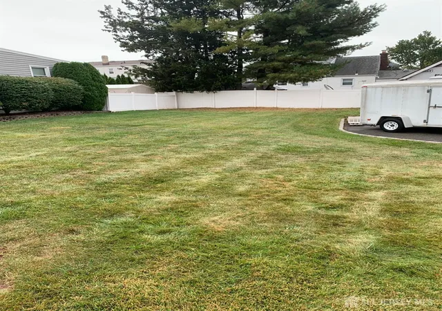 Photo 1 of Land for sale at 36 Vernon St, Sewaren, NJ 07077 | MLS# 2601218R | Listing updated on 2026-09-18