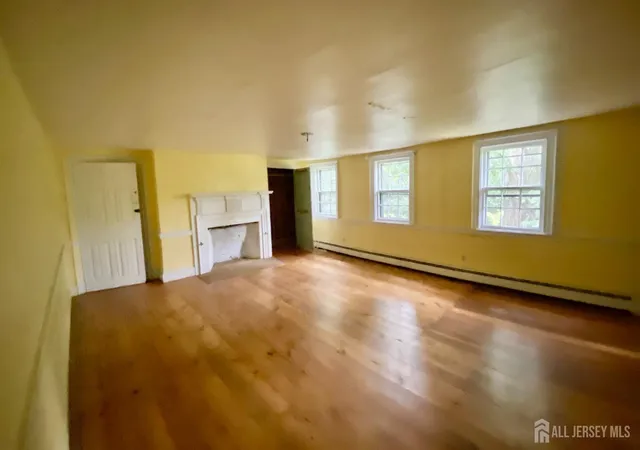 Homes for sale in Hopewell Twp, NJ | 1258 Bear Tavern Rd, Hopewell Twp, NJ 08560 | MLS# 2700308R