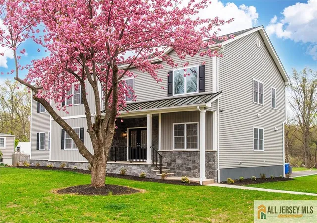 3rd image of 165 Normandy Dr, Piscataway, NJ 08854 | MLS# 2661789M
