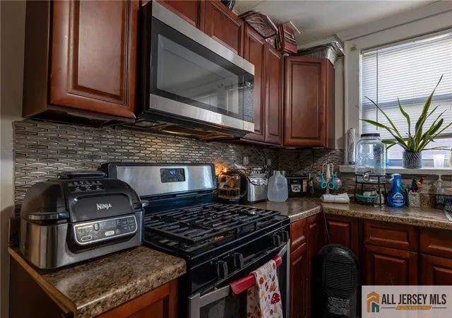Homes for sale in Hillside, NJ | 315 Winans Ave, Hillside, NJ 07205 | MLS# 2661723M