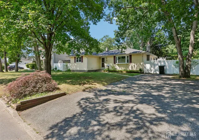 2nd image of 101 Austin Ave, Old Bridge, NJ 08857 | MLS# 2617197R