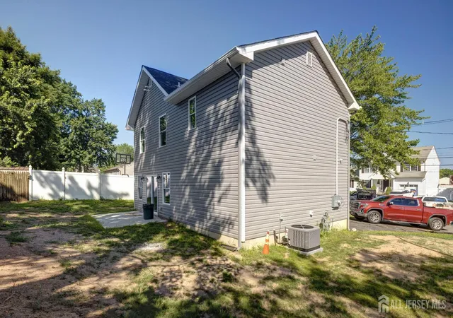 27th image of 195 Greenwood Dr, Keyport, NJ 07735 | MLS# 2700359R
