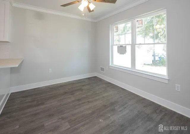 5th image of 195 Greenwood Dr, Keyport, NJ 07735 | MLS# 2700359R