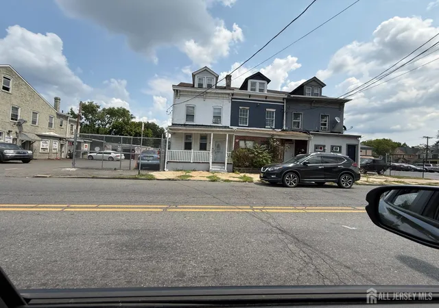 2nd image of 150 S Olden Ave, Trenton, NJ 08609 | MLS# 2701803R