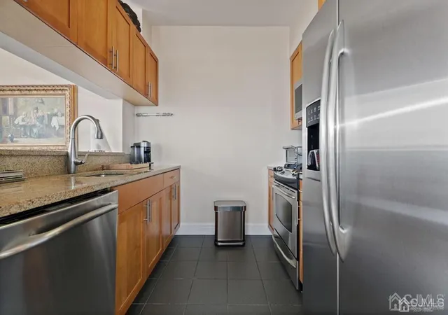 Homes for sale in New Brunswick, NJ | 1 Spring St #2105, New Brunswick, NJ 08901 | MLS# 2614654R