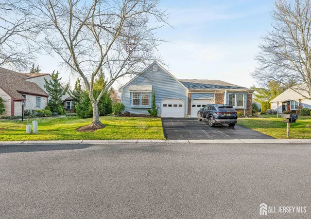 1st image of 29 B Hillsborough Dr, Monroe Township, NJ 08831 | MLS# 2700138R