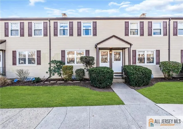 Homes for sale in Metuchen, NJ | 191 Rose St, Metuchen, NJ 08840 | MLS# 2660959M