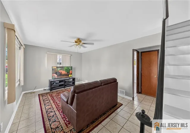 4th image of 337 Morgan Ave, Old Bridge, NJ 08857 | MLS# 2770204M