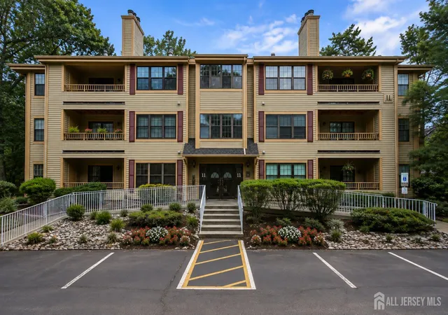 25th image of 1108 Stoneridge Cir, Helmetta, NJ 08828 | MLS# 2703132R