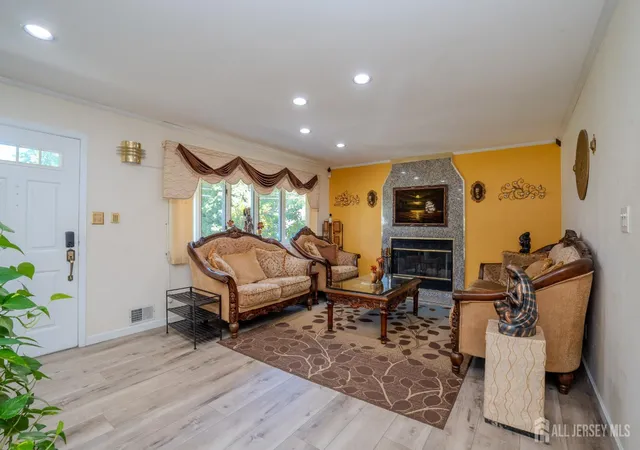 3rd image of 2284 Polk Ave, North Brunswick, NJ 08902 | MLS# 2617647R