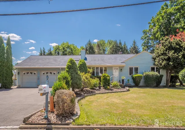 40th image of 2284 Polk Ave, North Brunswick, NJ 08902 | MLS# 2617647R